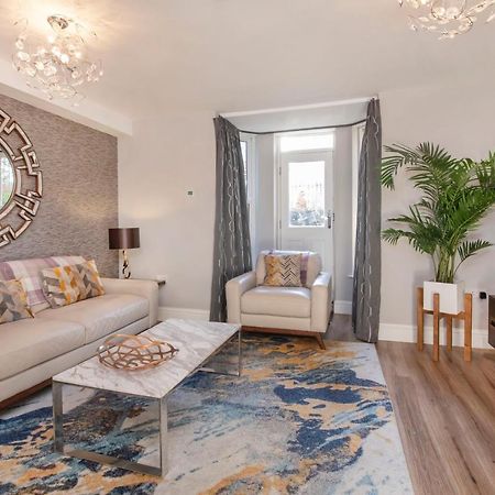 8 Blue Bridge- Elegant And Luxurious 1 Bedroom Apt- Free Parking York Luaran gambar
