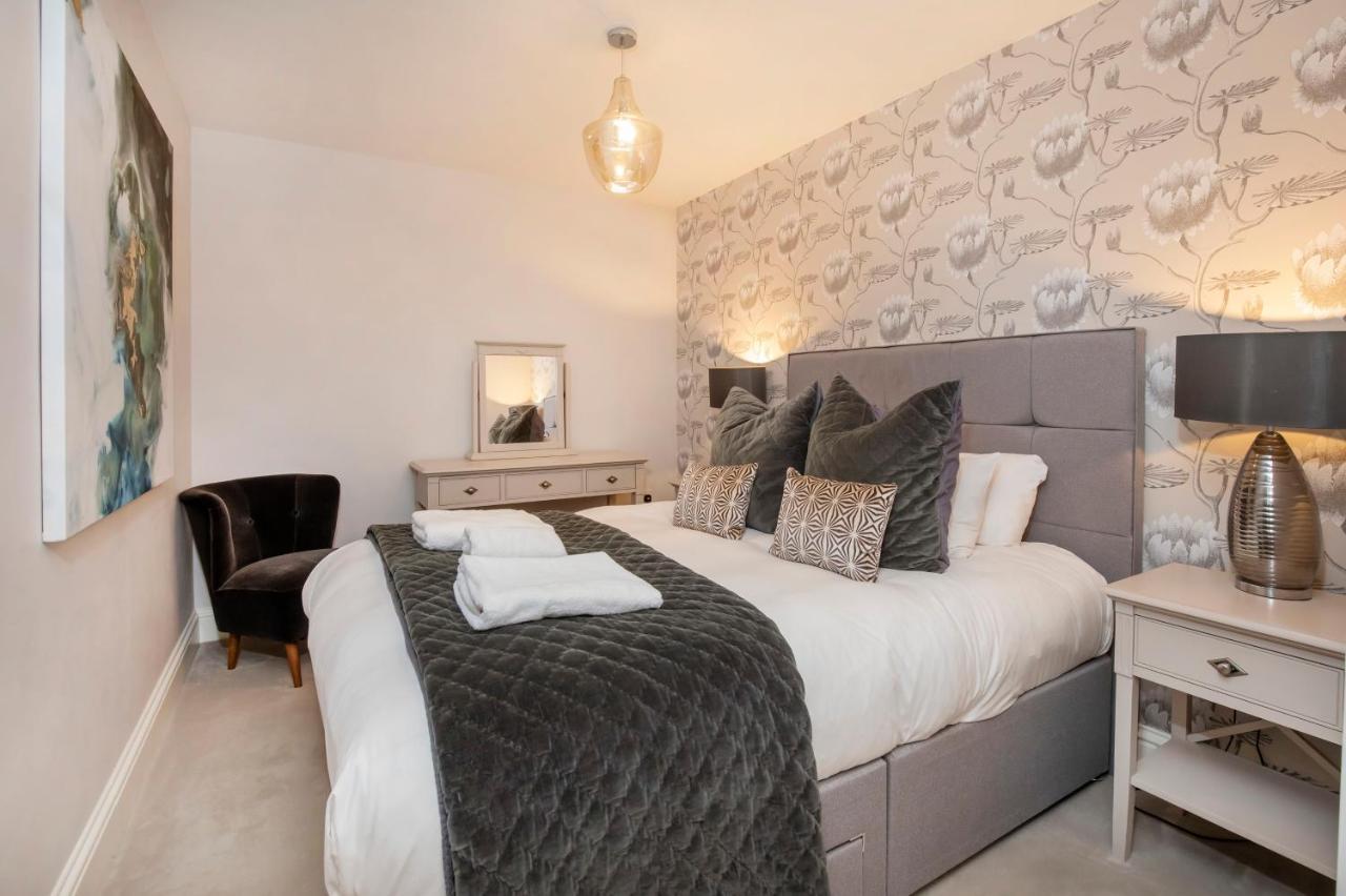 8 Blue Bridge- Elegant And Luxurious 1 Bedroom Apt- Free Parking York Luaran gambar