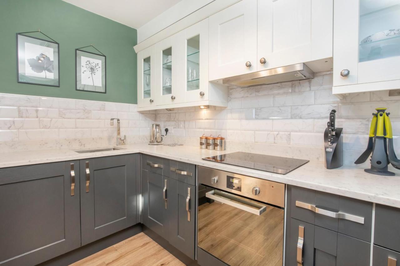 8 Blue Bridge- Elegant And Luxurious 1 Bedroom Apt- Free Parking York Luaran gambar